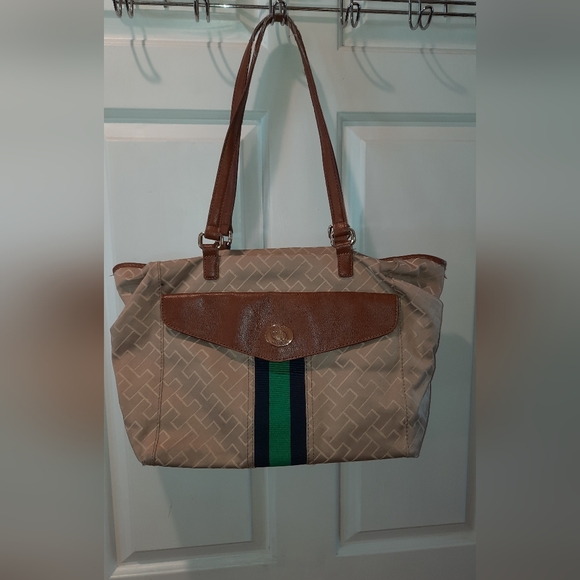 Tommy Hilfiger Tan Tote Bag - Picture 2 of 8